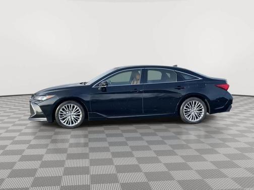 2022 Toyota Avalon Limited
