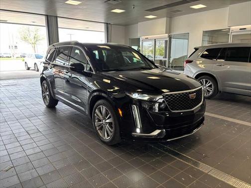 2023 Cadillac XT6 Premium Luxury FWD