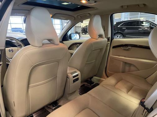 2015 Volvo S80 T6 Platinum