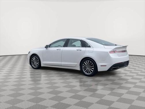 2017 Lincoln MKZ Base