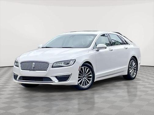 2017 Lincoln MKZ Base