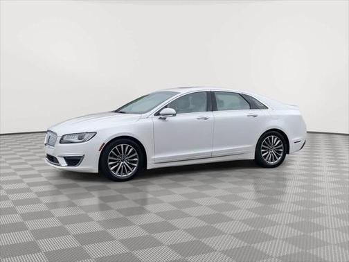 2017 Lincoln MKZ Base