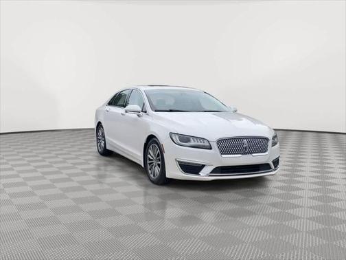 2017 Lincoln MKZ Base