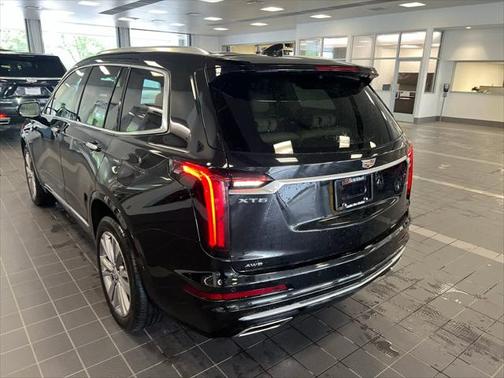 2023 Cadillac XT6 Premium Luxury AWD