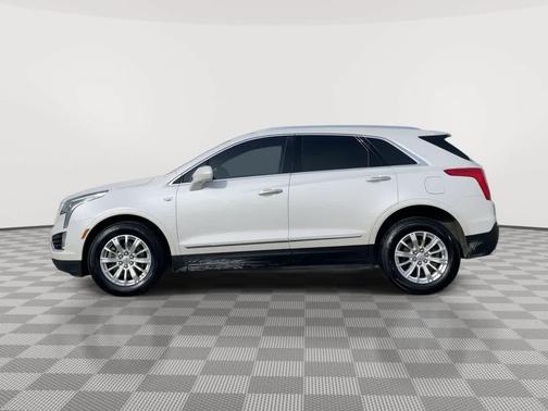 2017 Cadillac XT5 Base