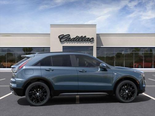 2025 Cadillac XT4 Sport