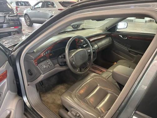 2003 Cadillac DeVille Base