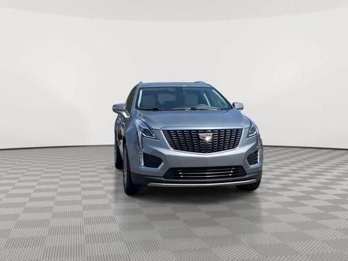Argent Silver Metallic 2024 Cadillac XT5 Premium Luxury