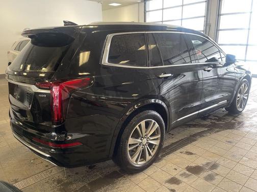 2021 Cadillac XT6 Premium Luxury FWD