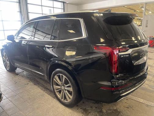2021 Cadillac XT6 Premium Luxury FWD