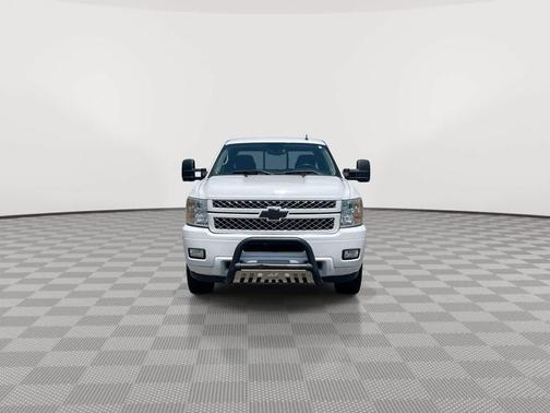 Summit White 2013 Chevrolet Silverado 2500 LT