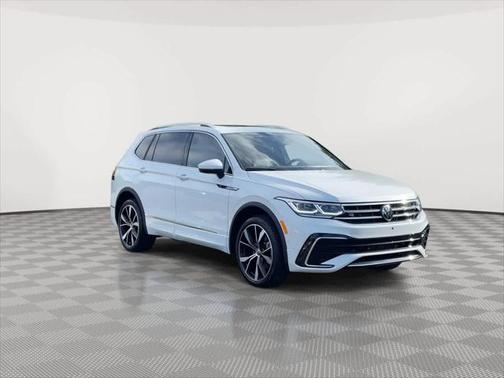 2024 Volkswagen Tiguan 2.0T SEL R-Line 4MOTION