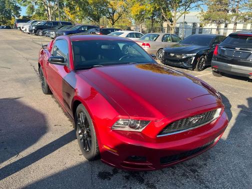 2014 Ford Mustang V6