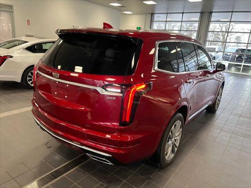2022 Cadillac XT6 Premium Luxury AWD