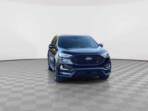 2022 Ford Edge ST