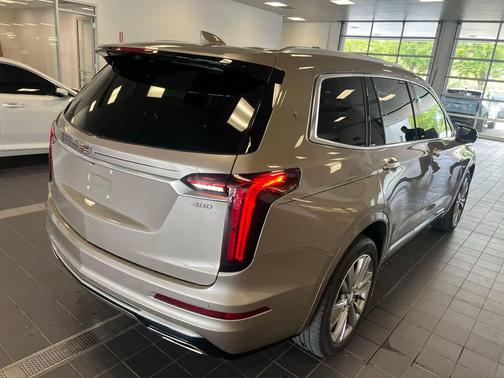 2023 Cadillac XT6 Premium Luxury AWD