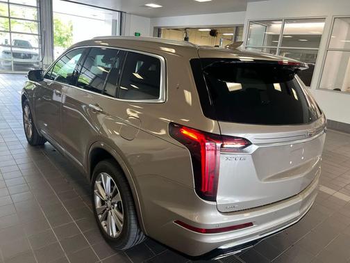 2023 Cadillac XT6 Premium Luxury AWD