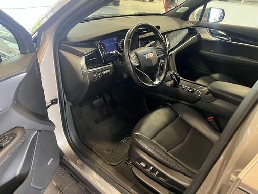 2023 Cadillac XT6 Premium Luxury AWD