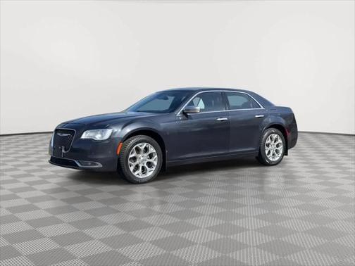 2016 Chrysler 300C Platinum