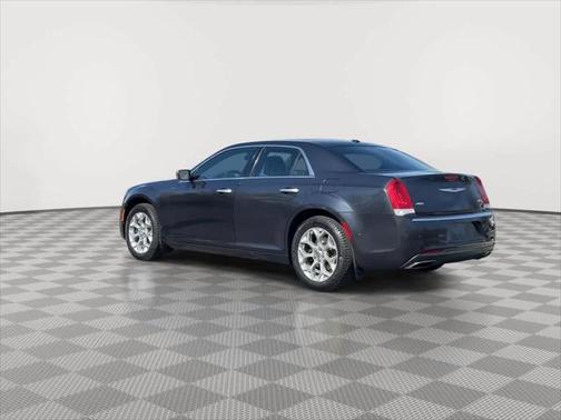 2016 Chrysler 300C Platinum