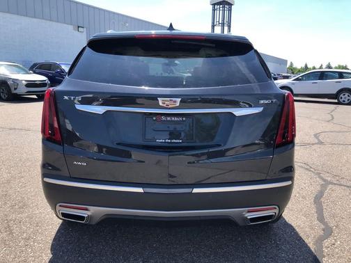 Wilder Metallic 2023 Cadillac XT5 Premium Luxury