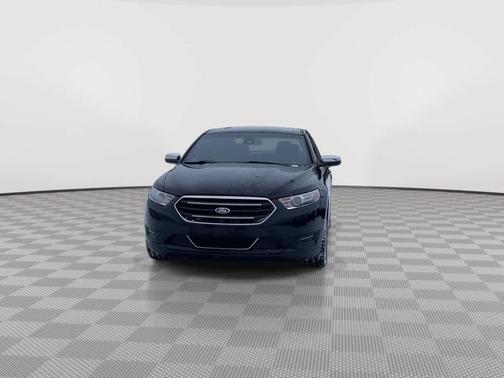 2017 Ford Taurus Limited