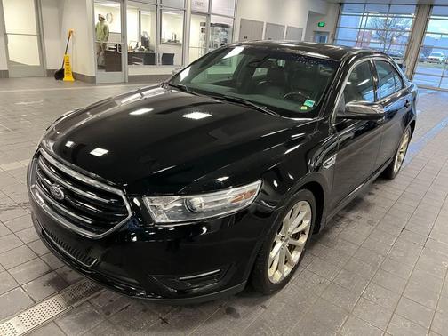 2017 Ford Taurus Limited