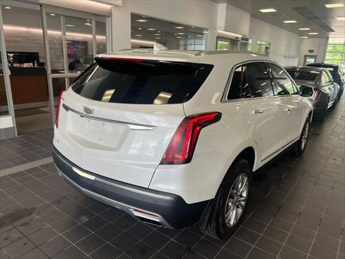 2021 Cadillac XT5 Premium Luxury