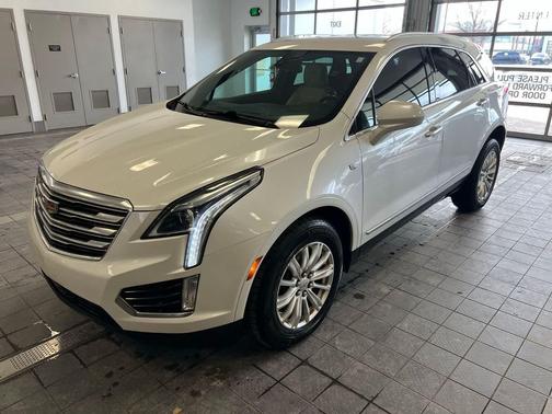 2017 Cadillac XT5 Base