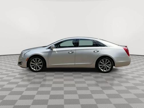 2014 Cadillac XTS Base