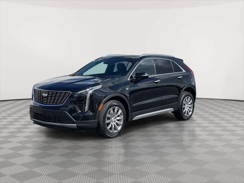 2022 Cadillac XT4 Premium Luxury