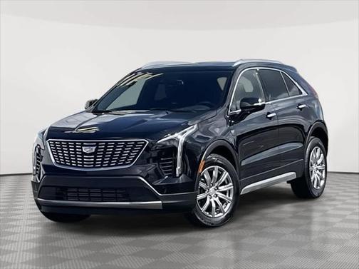 2022 Cadillac XT4 Premium Luxury