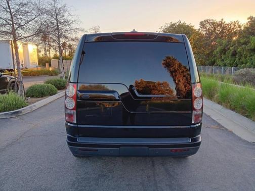 2010 Land Rover LR4 Base