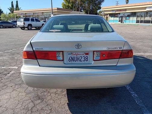 2000 Toyota Camry LE