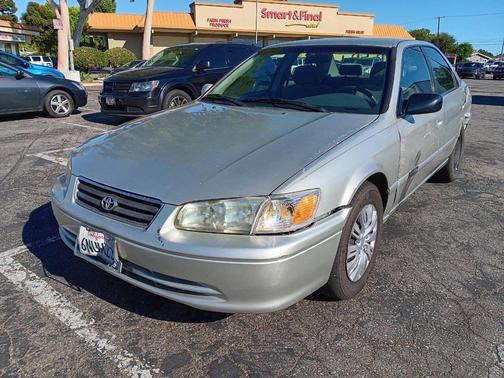2000 Toyota Camry LE