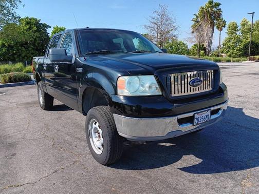 2006 Ford F-150 XLT SuperCrew