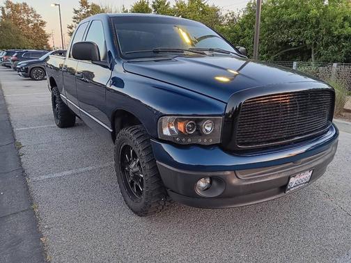 2004 Dodge Ram 1500 SLT Quad Cab