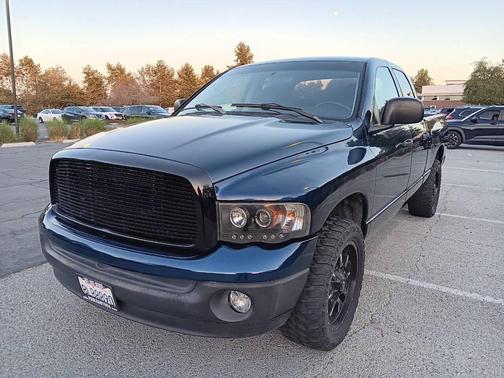 2004 Dodge Ram 1500 SLT Quad Cab