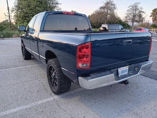 2004 Dodge Ram 1500 SLT Quad Cab