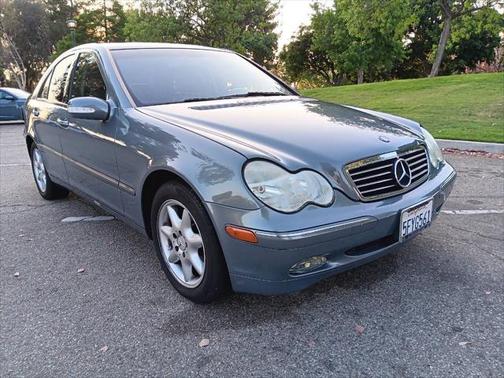 2004 Mercedes-Benz C-Class C 240 4dr Sedan