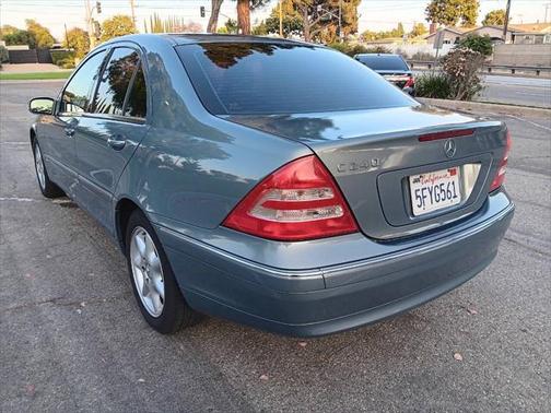 2004 Mercedes-Benz C-Class C 240 4dr Sedan