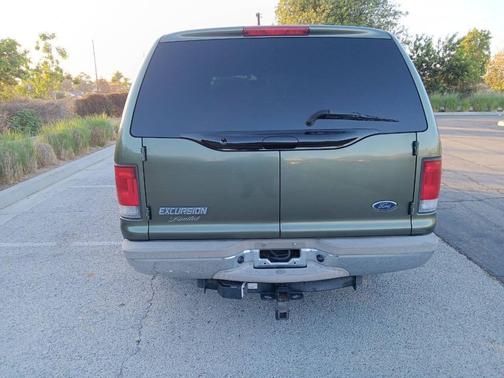 2000 Ford Excursion Limited