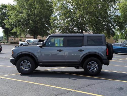 Carbonized Gray 2025 Ford Bronco Big Bend