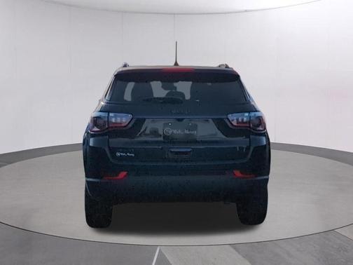 Fathom Blue Pearlcoat 2026 Jeep Compass Latitude