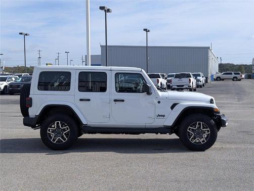 Bright White Clearcoat 2026 Jeep Wrangler Sahara