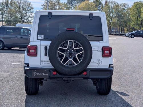 Bright White Clearcoat 2026 Jeep Wrangler Sahara