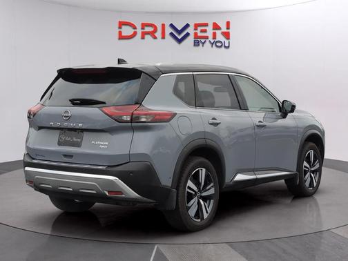 2022 Nissan Rogue Platinum