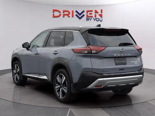 2022 Nissan Rogue Platinum