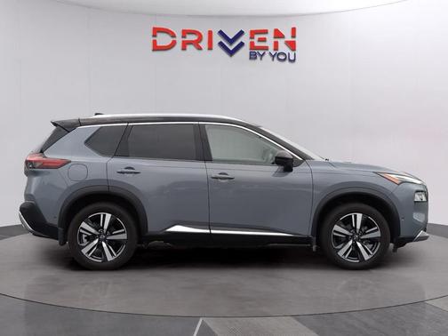 2022 Nissan Rogue Platinum