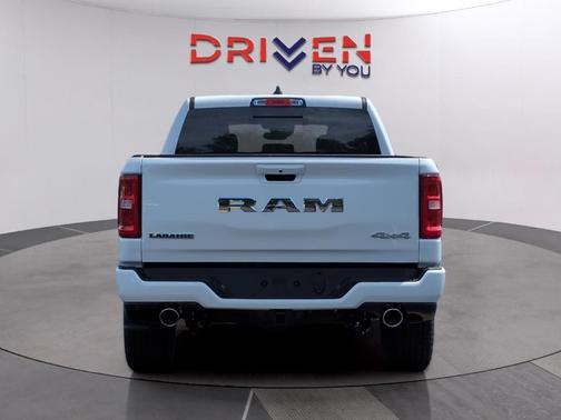 Bright White Clearcoat 2026 RAM 1500 Laramie